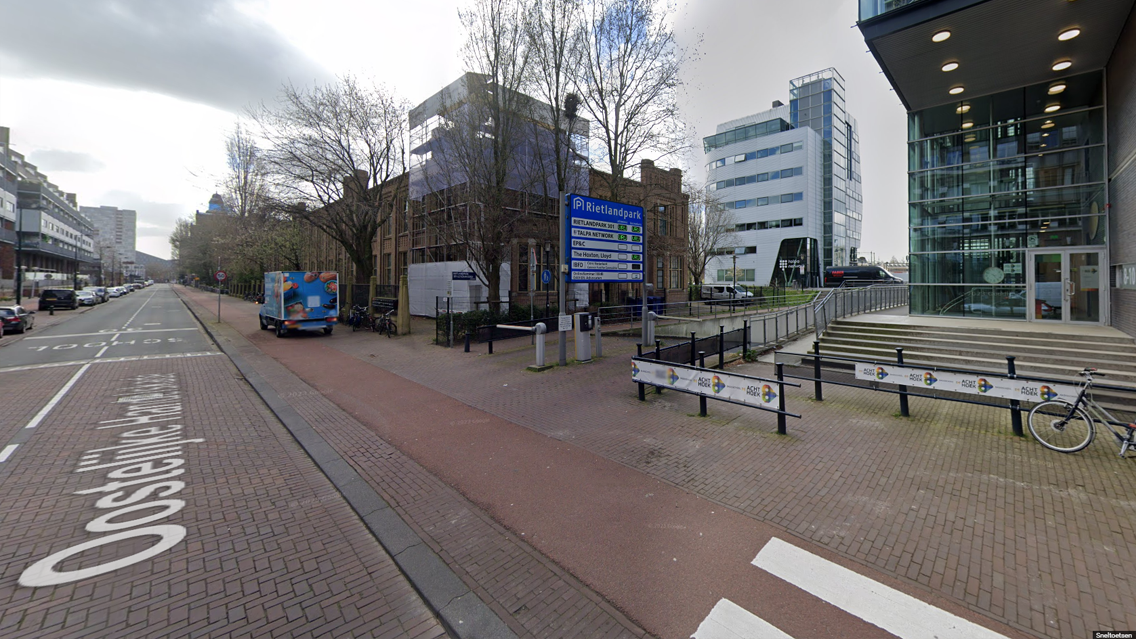 Amsterdam ingang parkeergarage